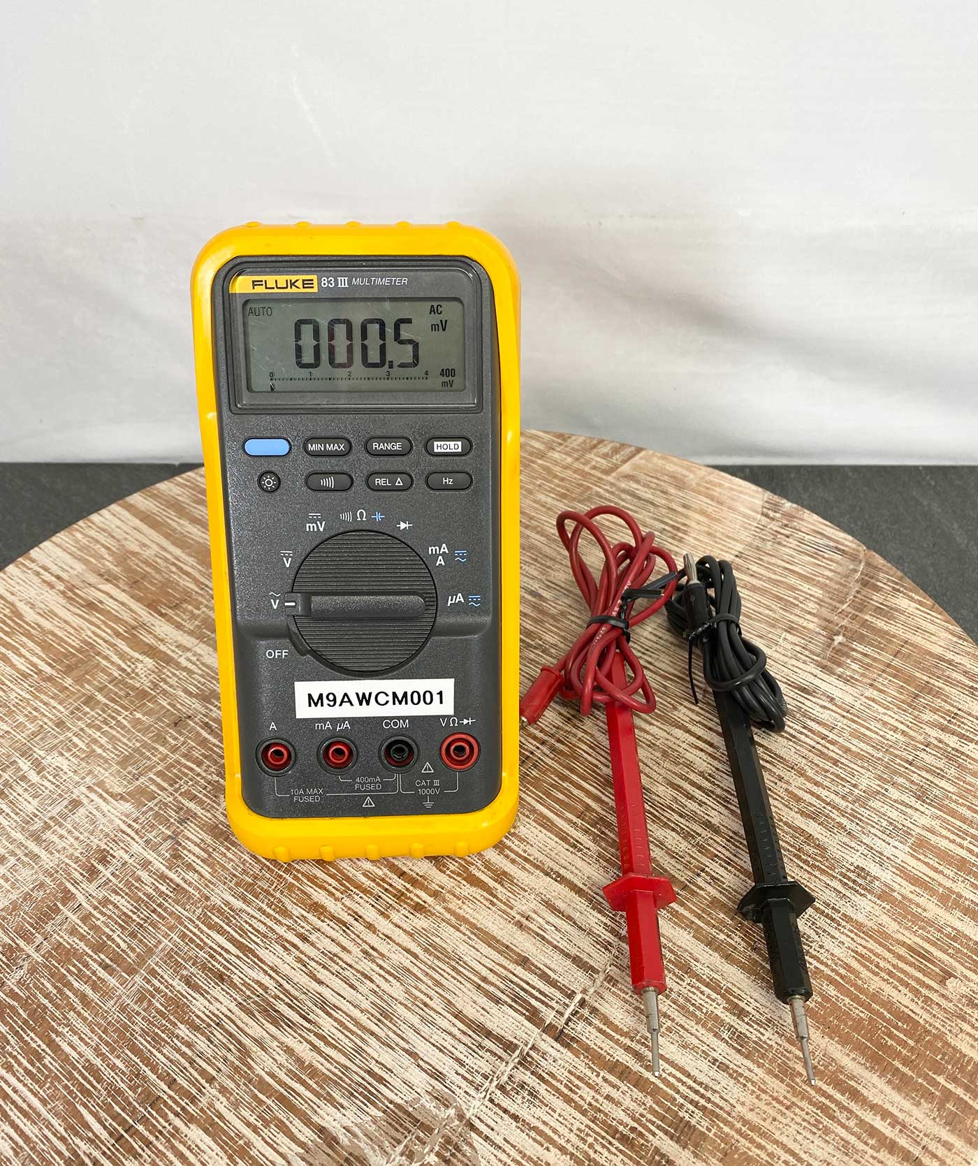 Fluke 85 III Digital Multimeter with Rubber Case and Leads – One ...