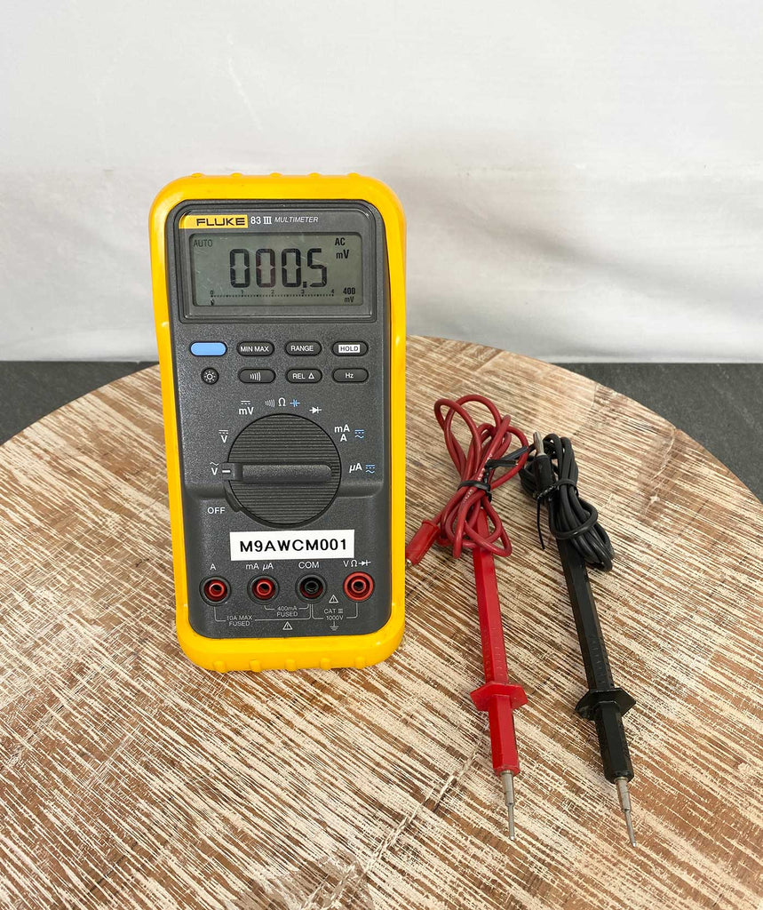 Picture of the Fluke 85 III Digital Multimeter with Rubber Case and Leads