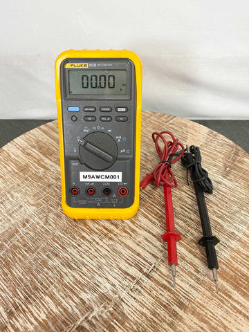 Picture of the Fluke 85 III Digital Multimeter with Rubber Case and Leads