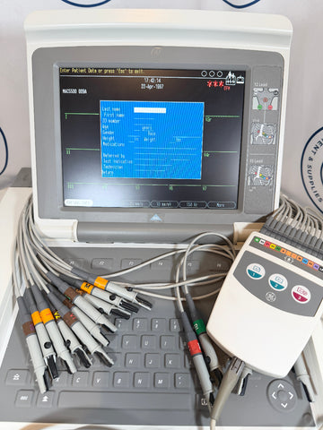 Picture of GE Mac 5500 HD ECG / EKG Machine with screen power on.