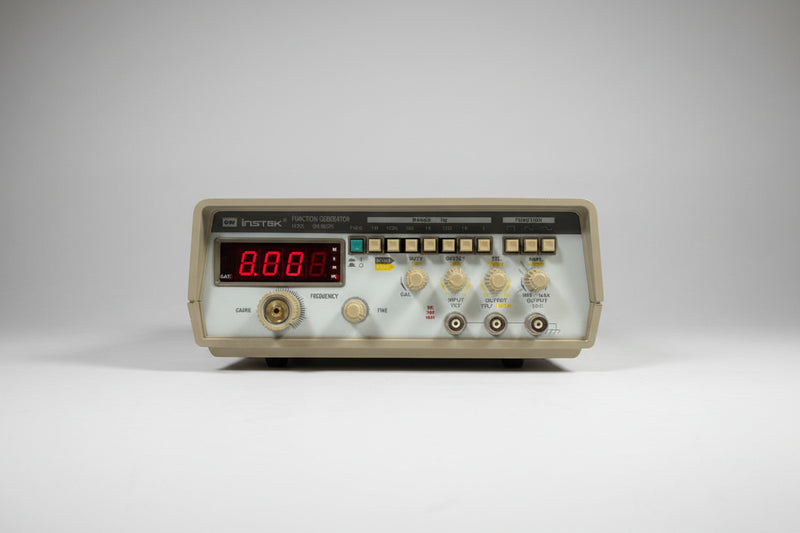 GW INSTEK GFG-8020H Function Generator with digital display