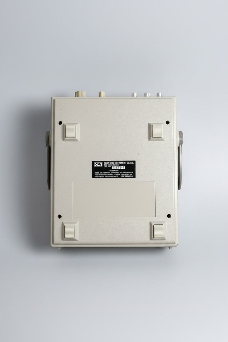 GW INSTEK GFG-8020H Function Generator with label