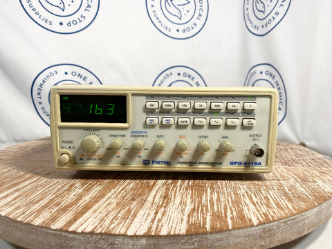 GW INSTEK GFG-8219A Function Generator with digital display