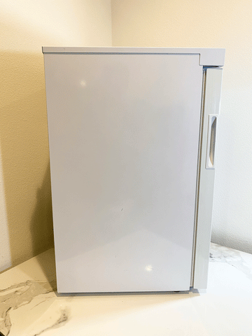 Norlake Scientific Refrigerator Glass Door Medical Grade Refrigerator PR031WWG/0