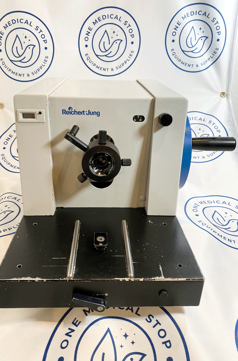 Picture of the Reichert-Jung 2030 Biocut Rotary Microtome