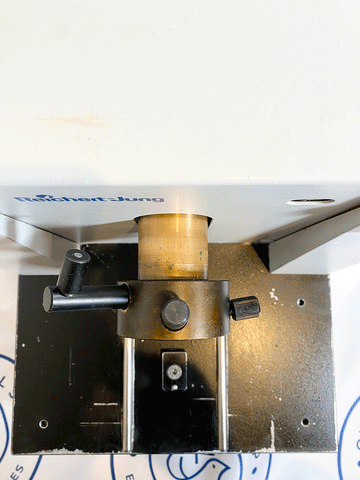 Picture of the Reichert-Jung 2030 Biocut Rotary Microtome