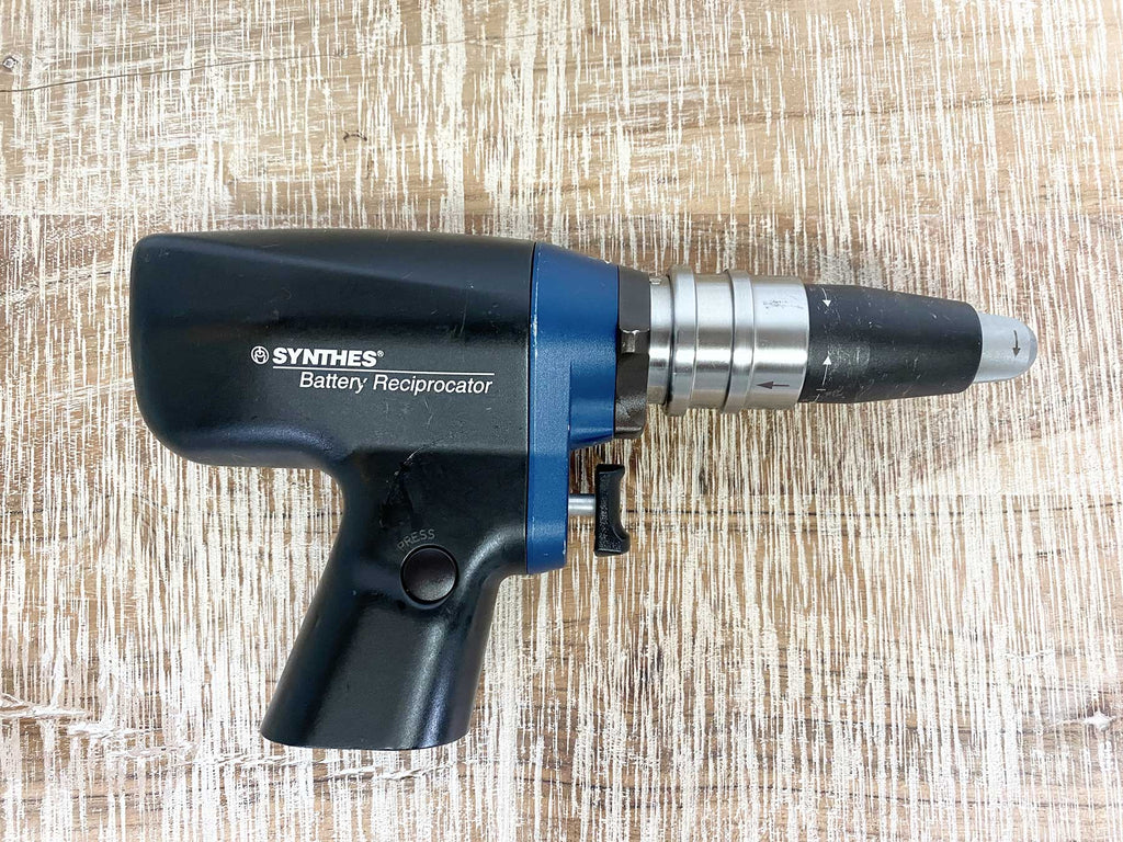 Front picture for Synthes 530.615 Battery Operated Reciprocator Drill