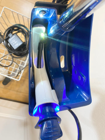 GlideScope medical device with camera light on