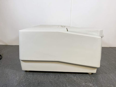 Side picture of Beckman DU-530 Spectrophotometer UV/VIS