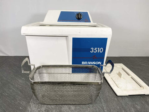 Front picture for Branson 3510 Ultrasonic Cleaner with a basket and a top lid