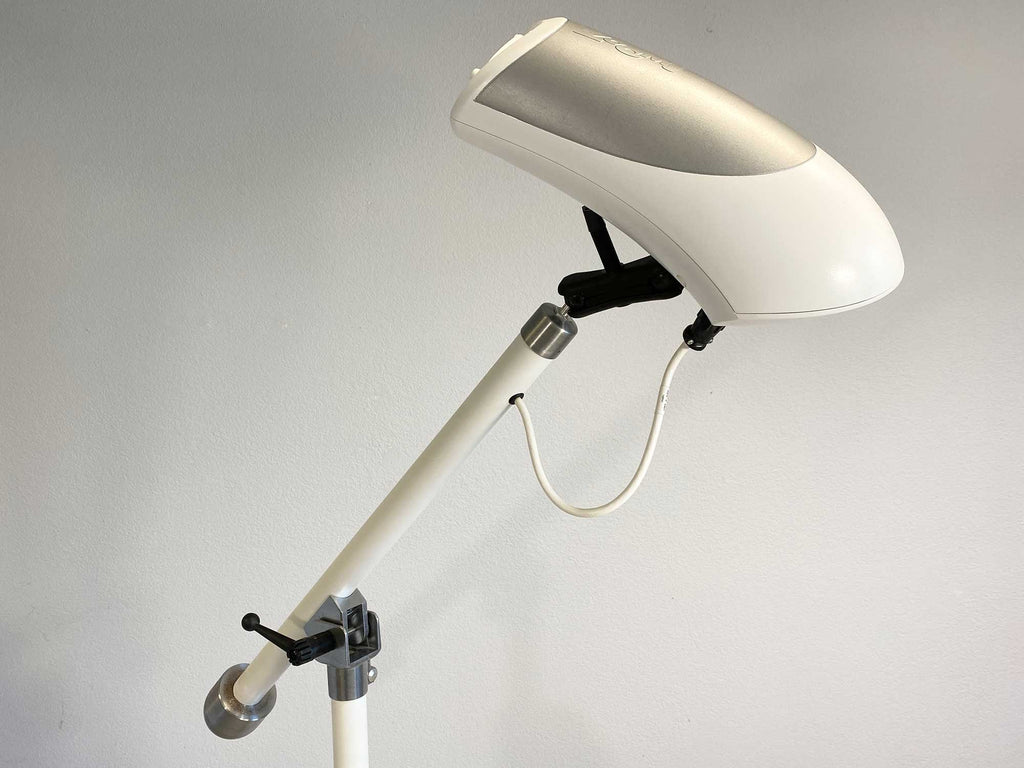 Picture of the arm for Discus Zoom Dental Ultra Violet Whitening Lamp