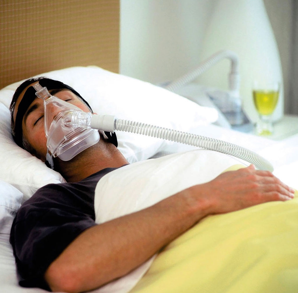 Picture of the patient that is wearing Fisher & Paykel FlexiFit 431 Full Face Mask