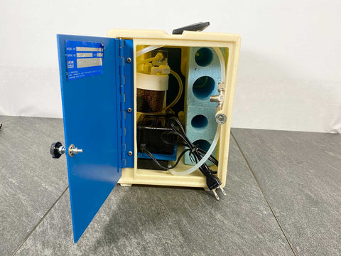 Picture of the inside for GC Ovenless Gas Calibration Generator 2301-110