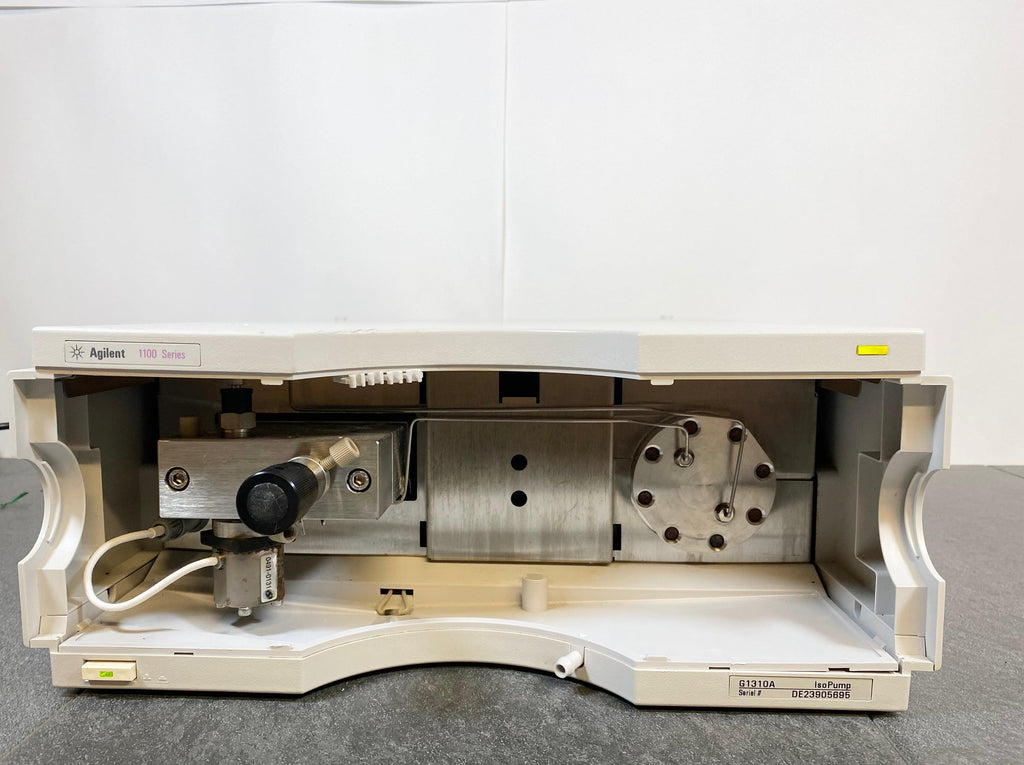 Picture of the HP Agilent G1310A / 1100 Series HPLC Liquid Chromatography Isocratic Pump