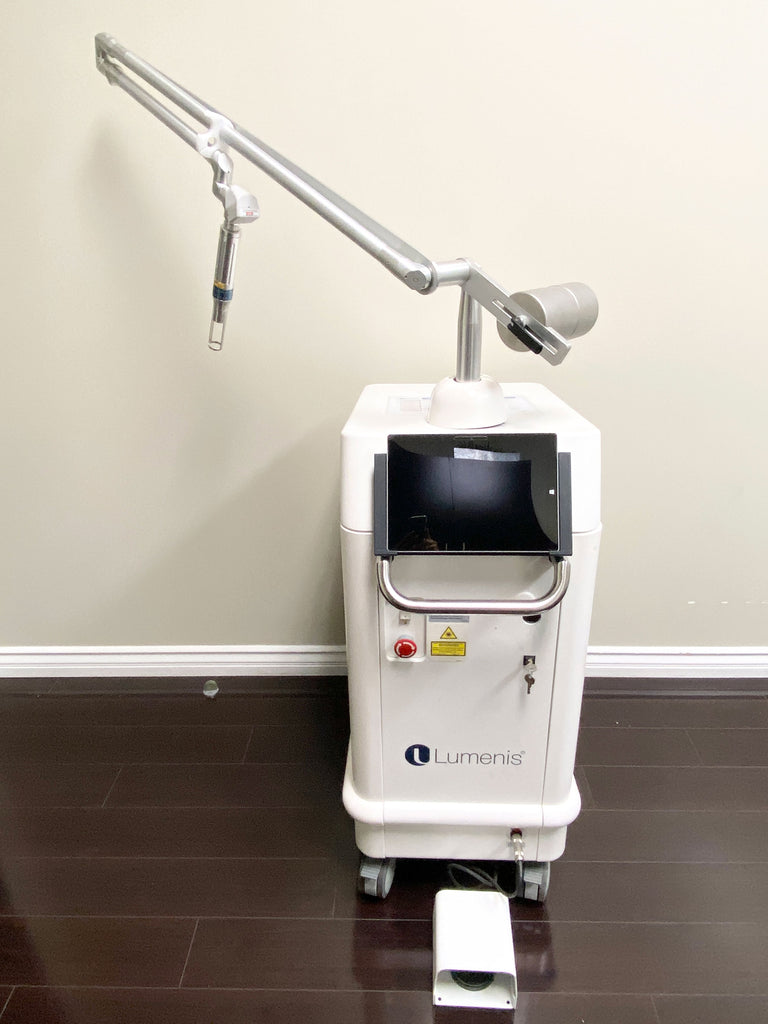 Front picture of the Lumenis PiQo4 Laser Tattoo Removal