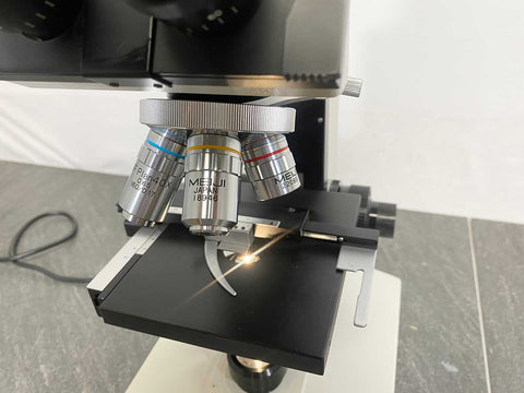 Picture of the objectives for Meiji ML2000 Binocular Compound Phase Contrast Laboratory Microscope