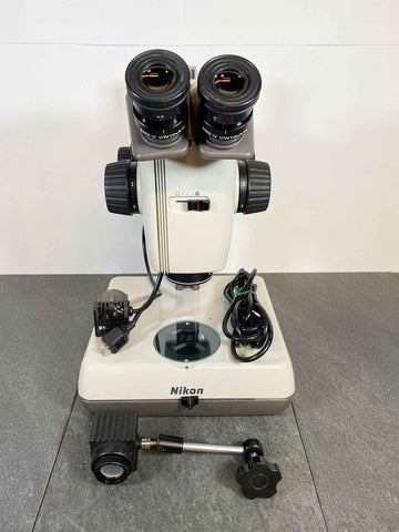 Nikon SMZ-U ZOOM 1:10 Microscope UW10XA/24