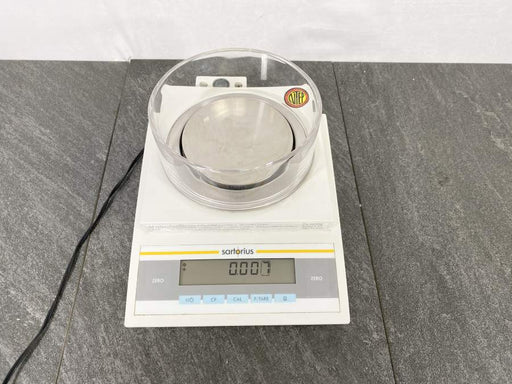 Front picture for Sartorius AG Gottingen BP110-0U2 Laboratory Balance Scale