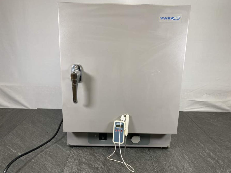 Front picture for VWR 1300U Gravity Convection Oven