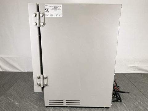 Side picture for VWR 1300U Gravity Convection Oven